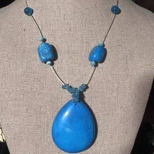 FLOATING TURQUOISE TEARDROP BEADED NECKLACE